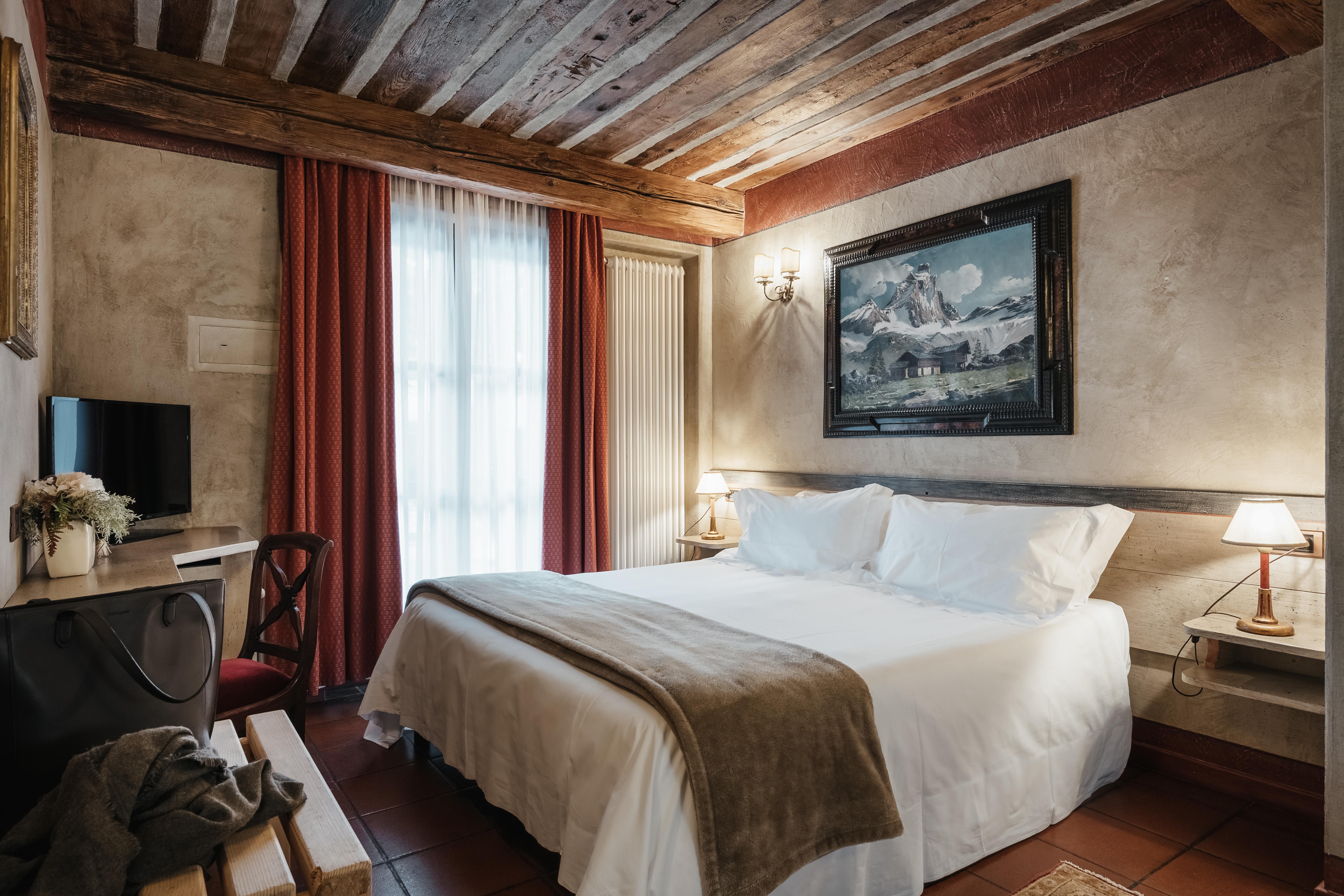 Relais Mont Blanc Hotel & Spa La Salle Bagian luar foto