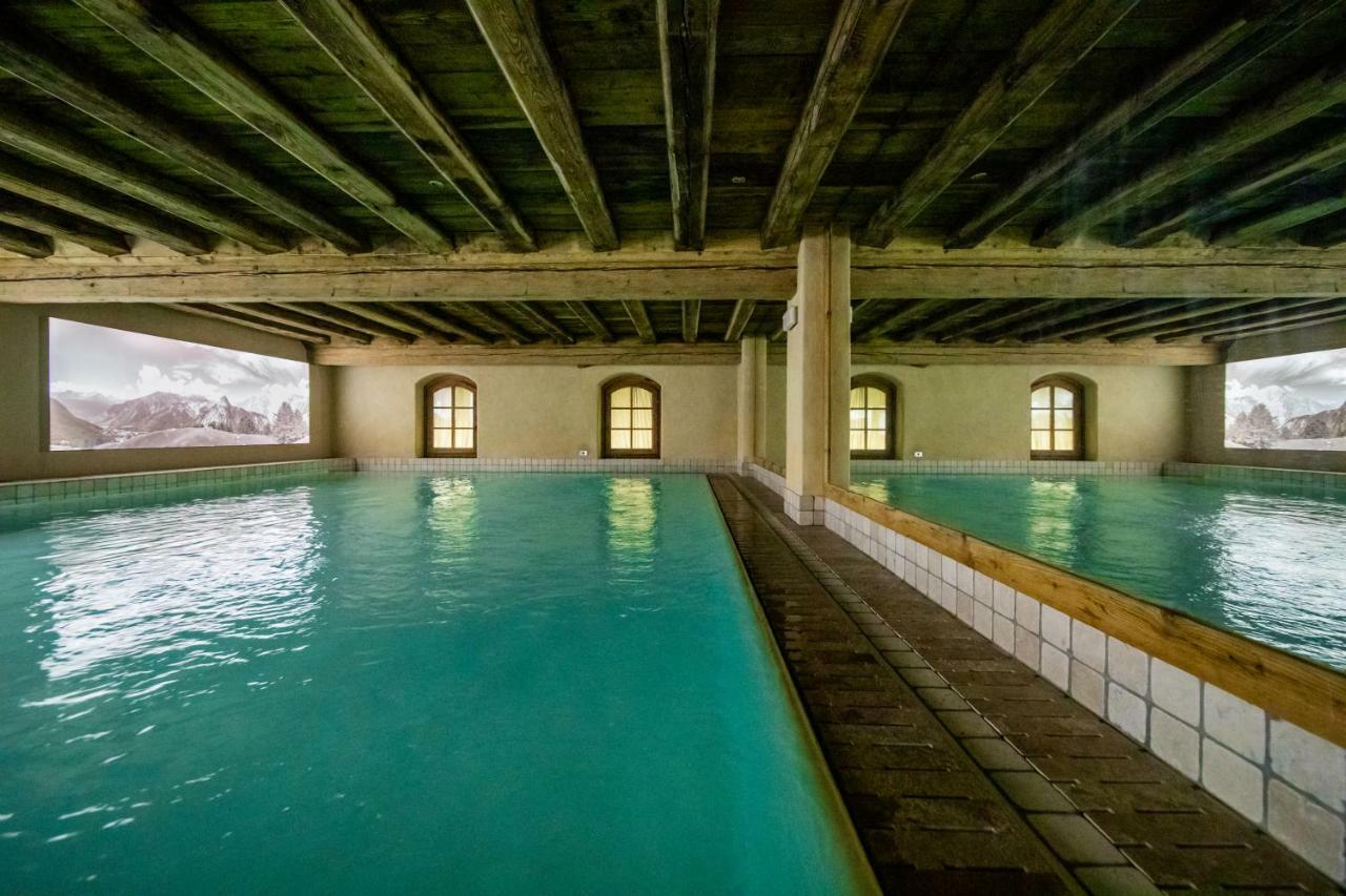 Relais Mont Blanc Hotel & Spa La Salle Bagian luar foto